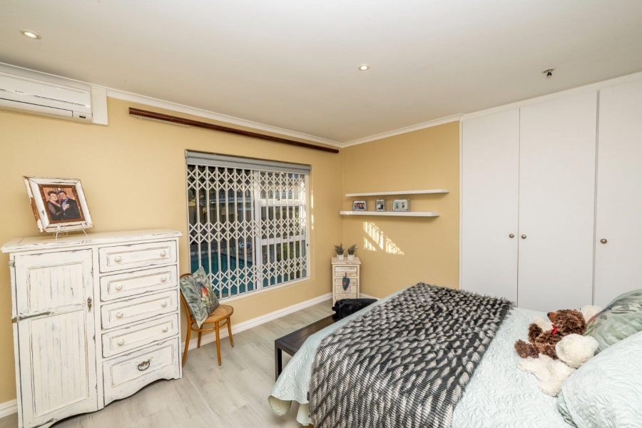 5 Bedroom Property for Sale in Welgedacht Western Cape